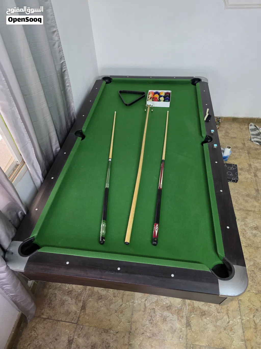 طاولة بليارد 8 قدم
