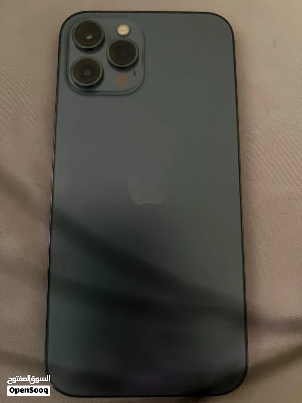 ايفون 12 pro max نضيف