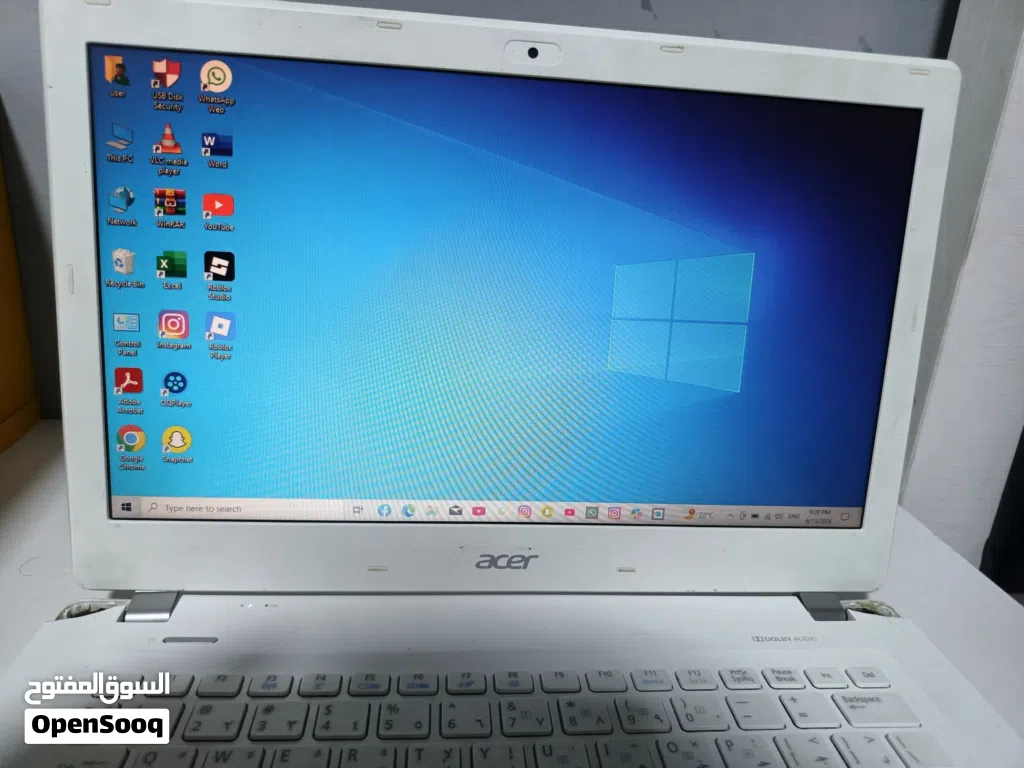 laptop من شركة acer