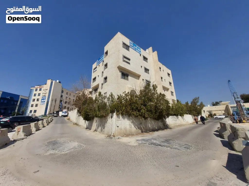 عماره كامله للايجار او للاستثمار