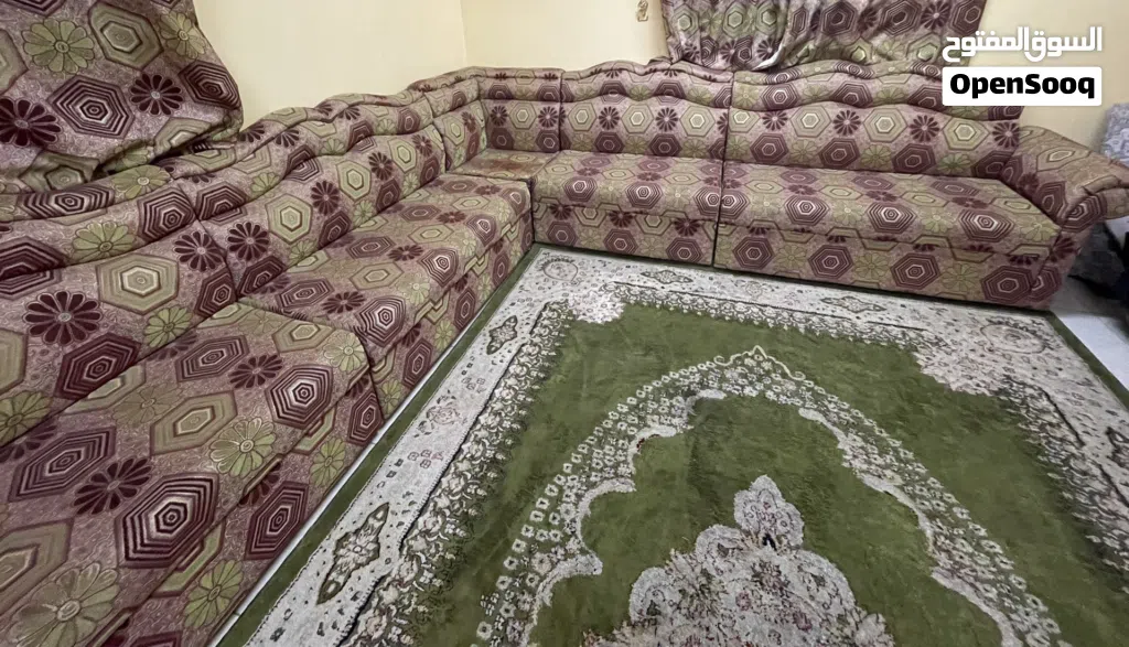اثاث مجلس للبيع..