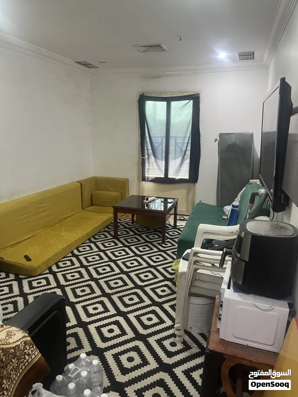 مشاركة سكن مؤقت لمدة شهرين