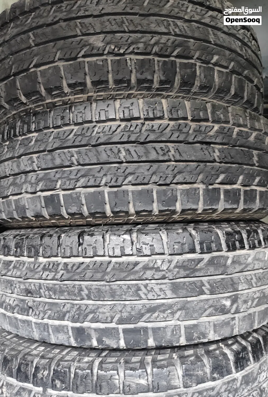 طقم 225/75R16 LT 10PR