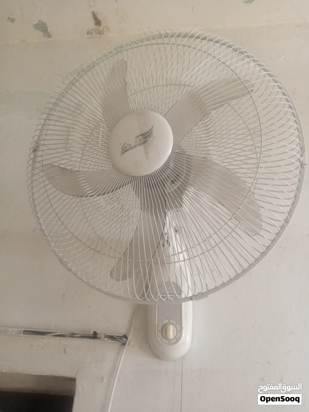 مروحة جنب مستعمل