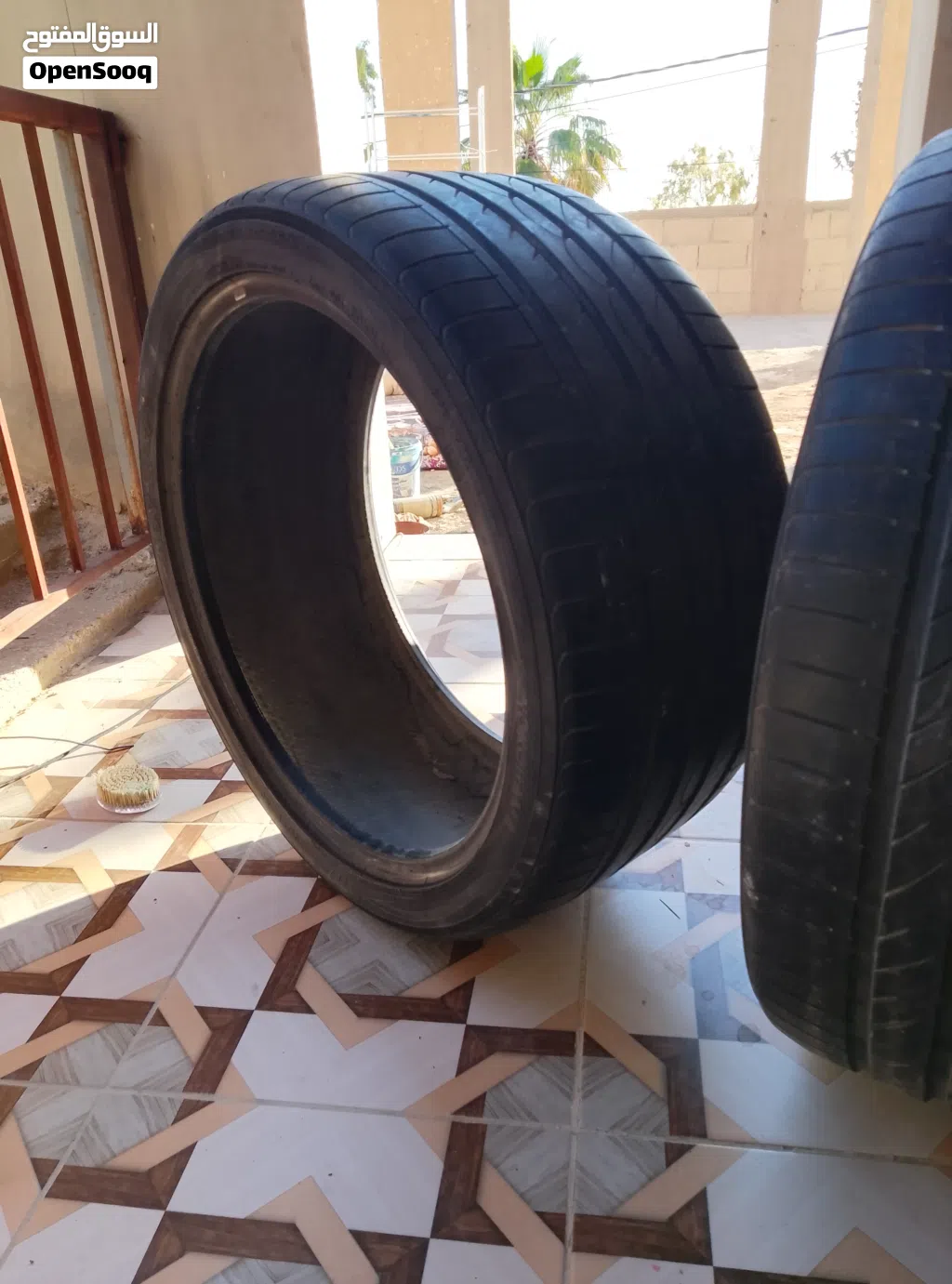 فردتين قياس 295/35/21 يوكاهما ياباني نضاف