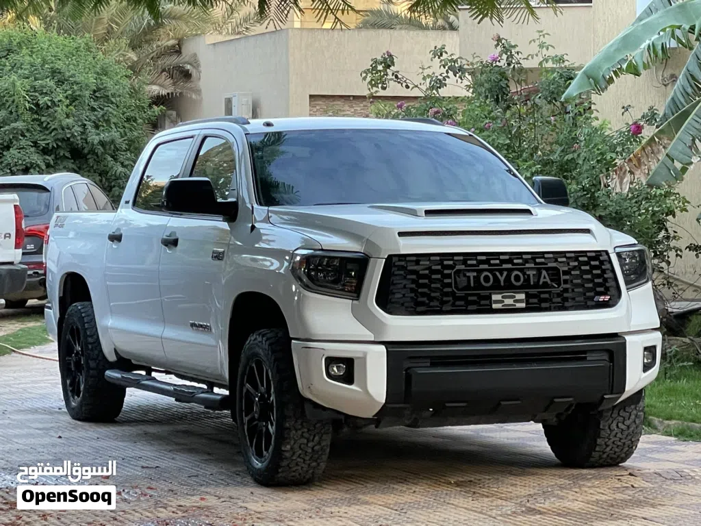 Toyota Tundra SR5
