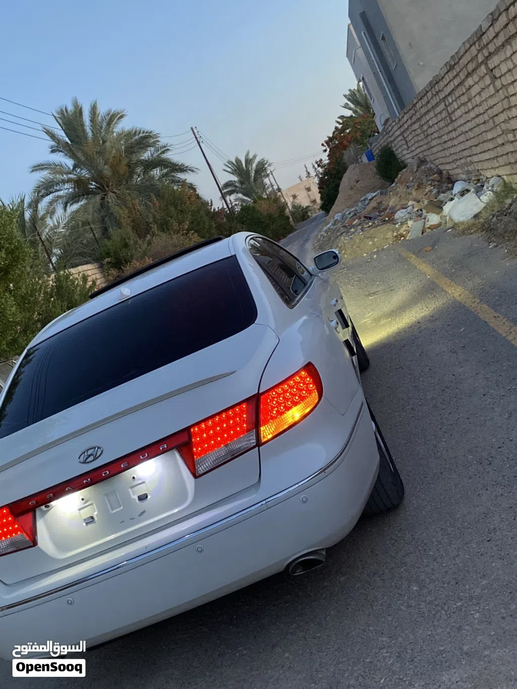 هيونداي ازيرا Standard