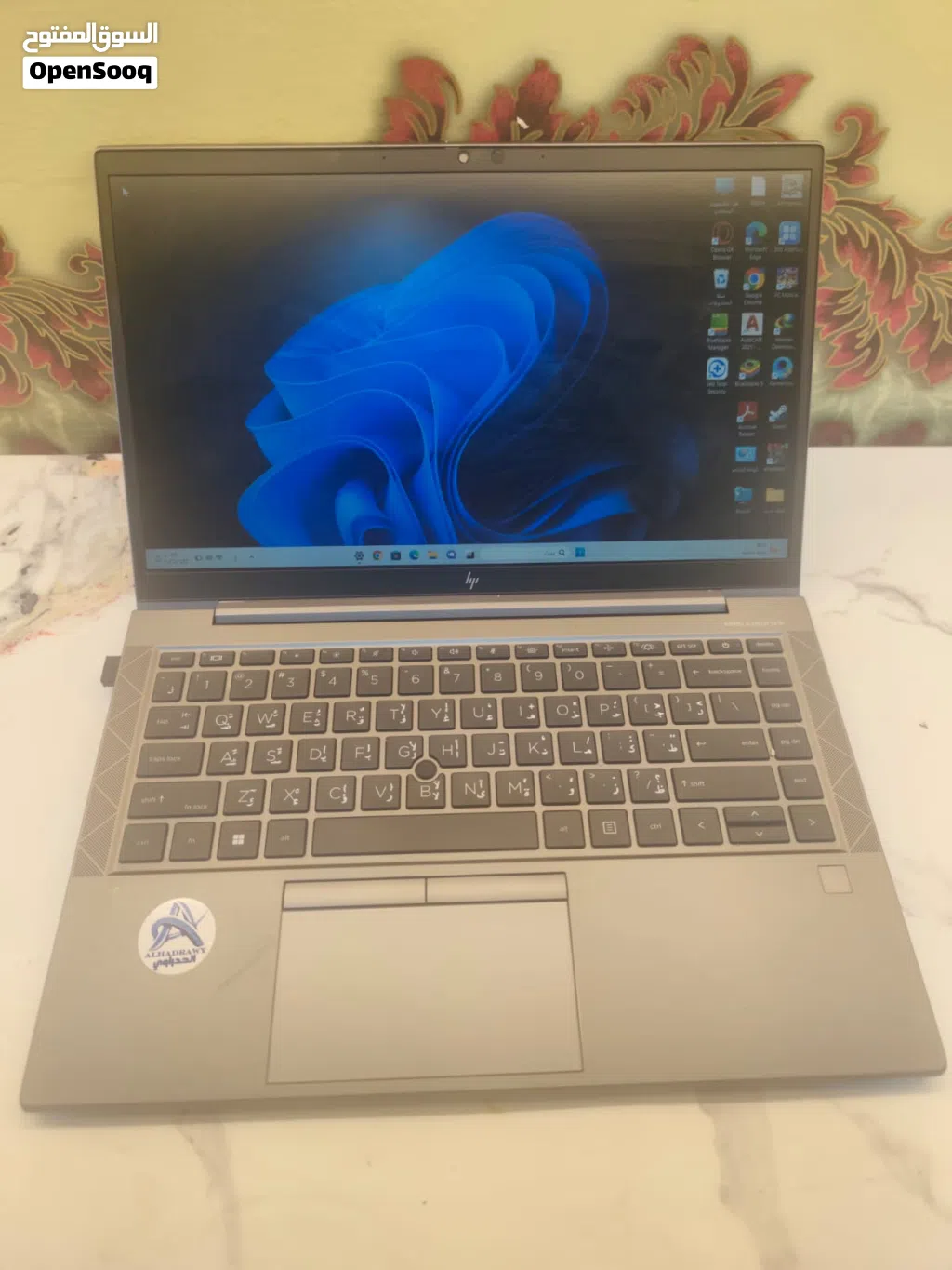 HP ZBook Firefly 14 G7 - USED المواصفات A + جيل عشر Intel Core i5-103100 المعالج . 8GB DDR4 الر