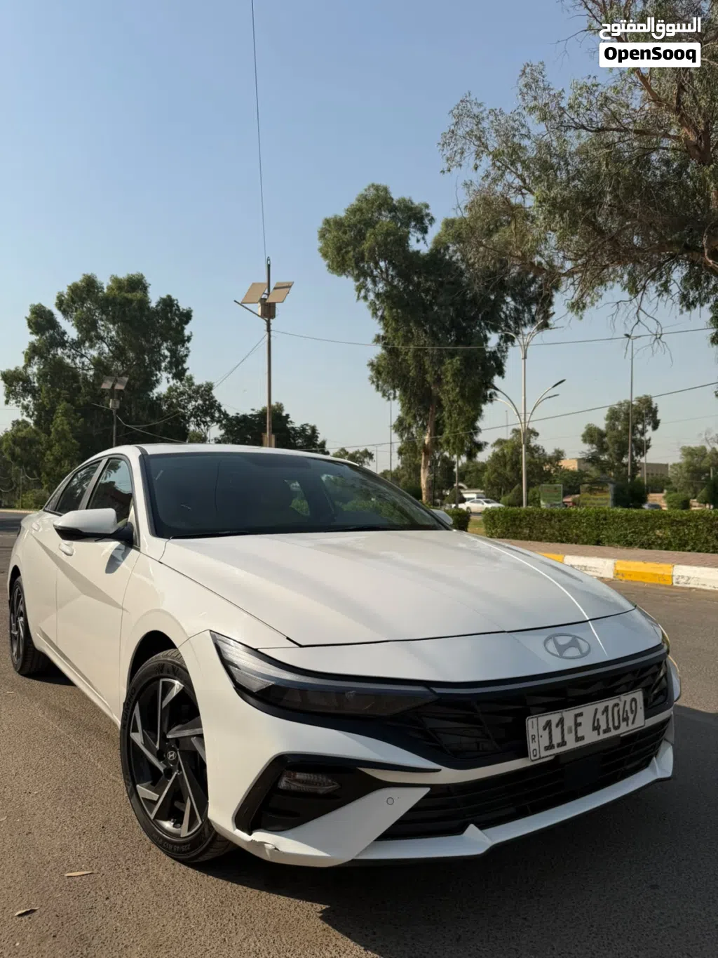 هیۆندای ئێلانترا Standard