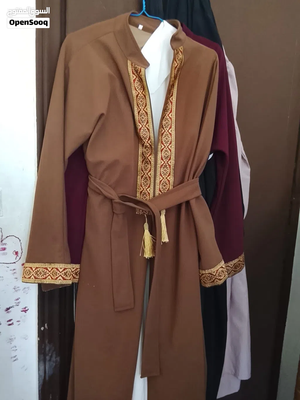 اي قطعة 10