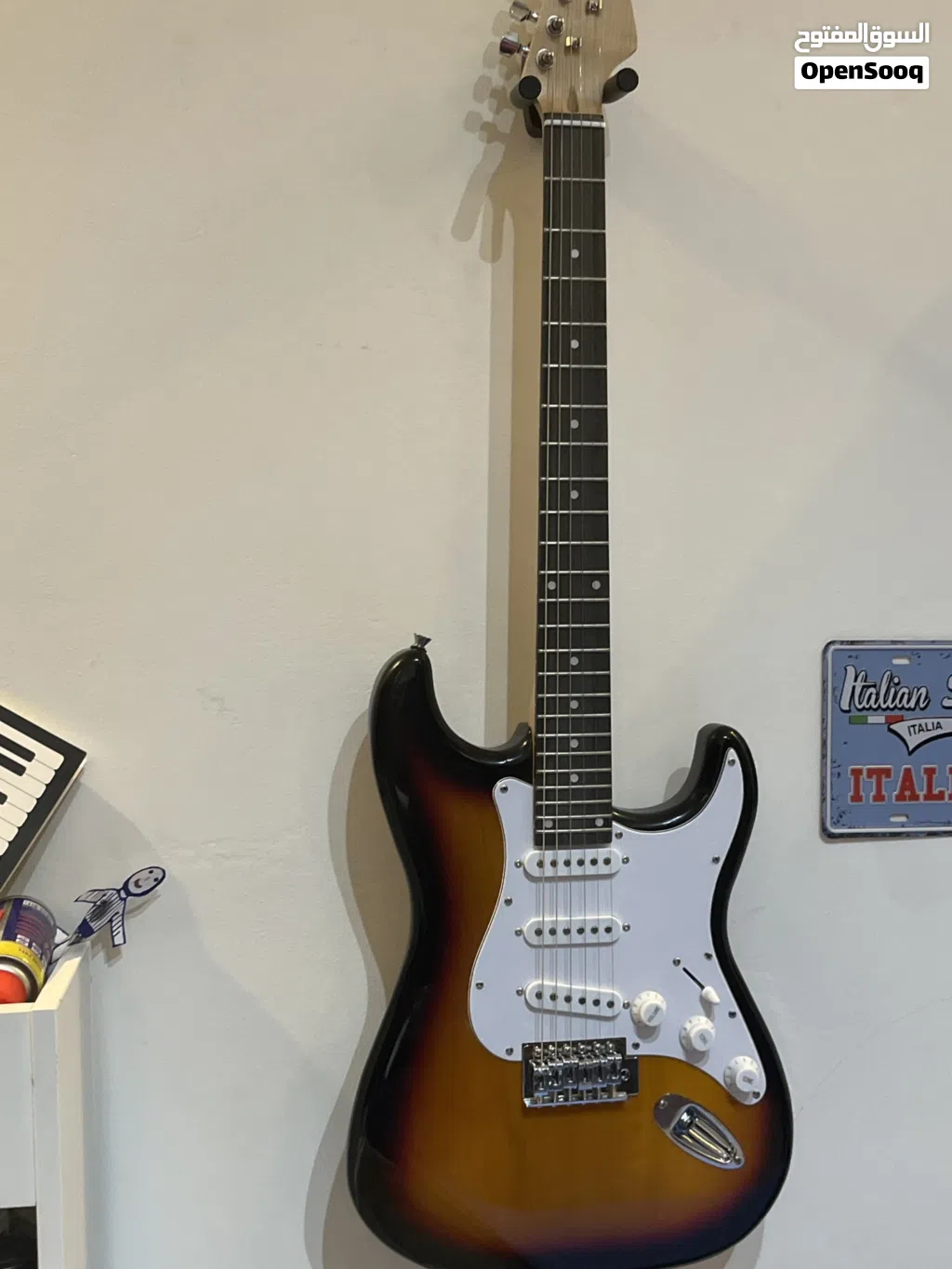 Starocaster shuffle electric guitar