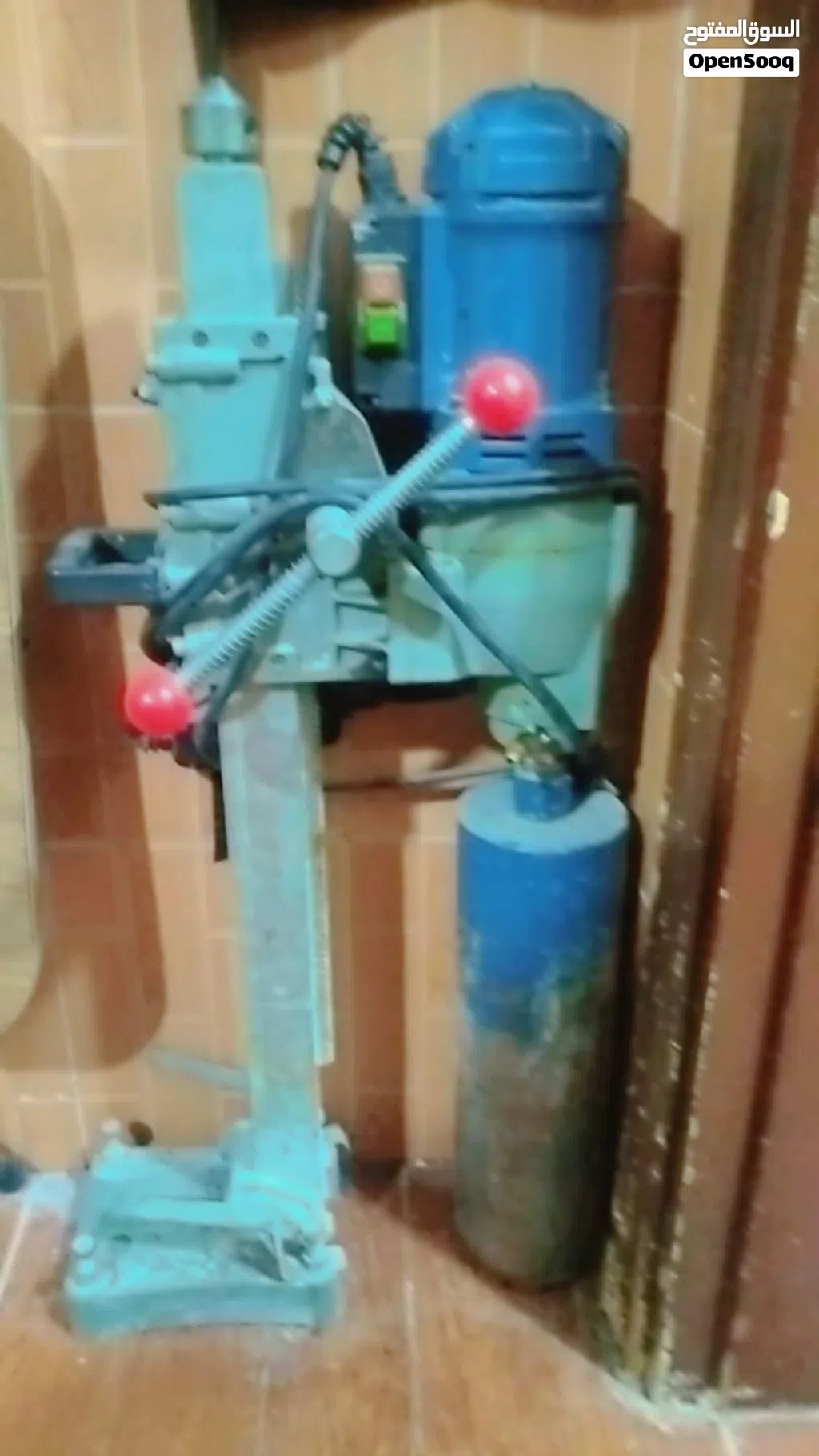 مكنة كور للبيع