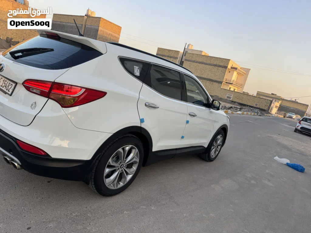 Hyundai Santa Fe Blue