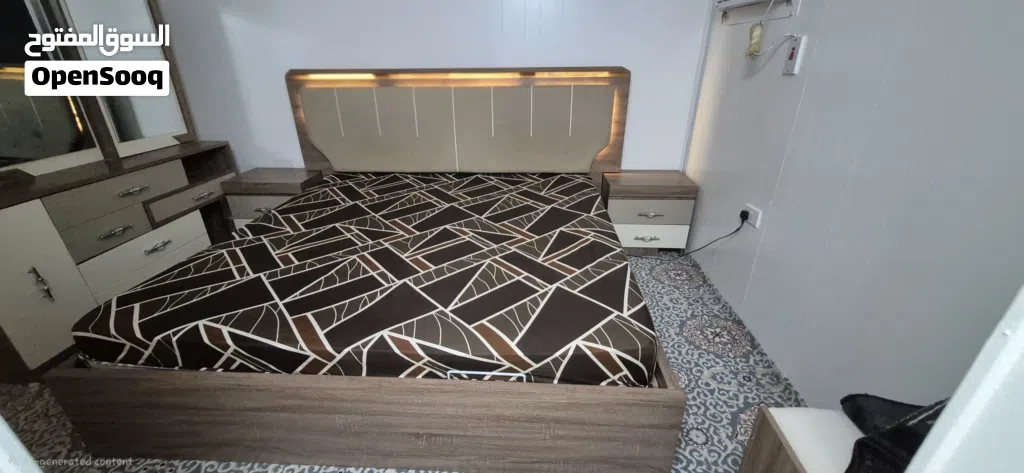 Bed set (Kong size bed, cupboard, tallboy, dresser)