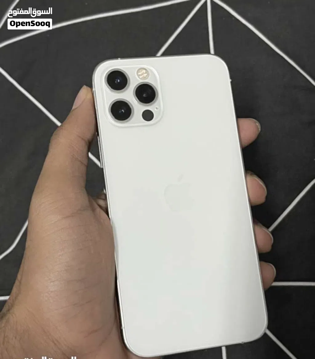 ايفون12pro