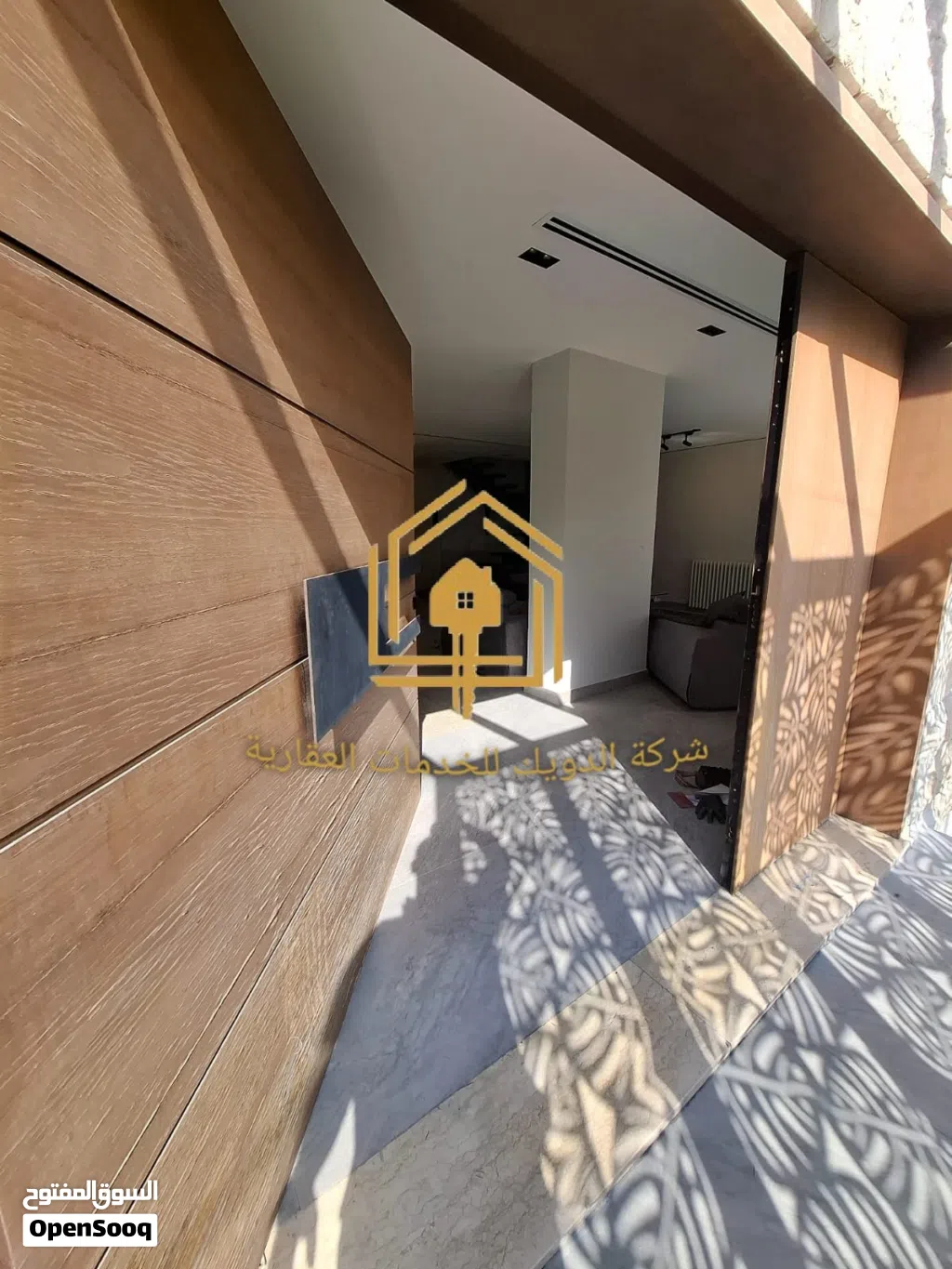--- شقة دوبلكس أرقى واجمل مناطق أم أذينة ---