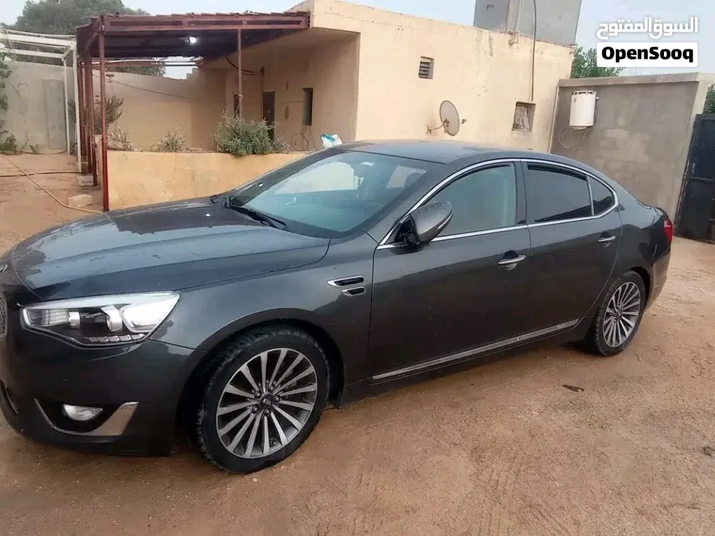 كيا كادينزا Limited
