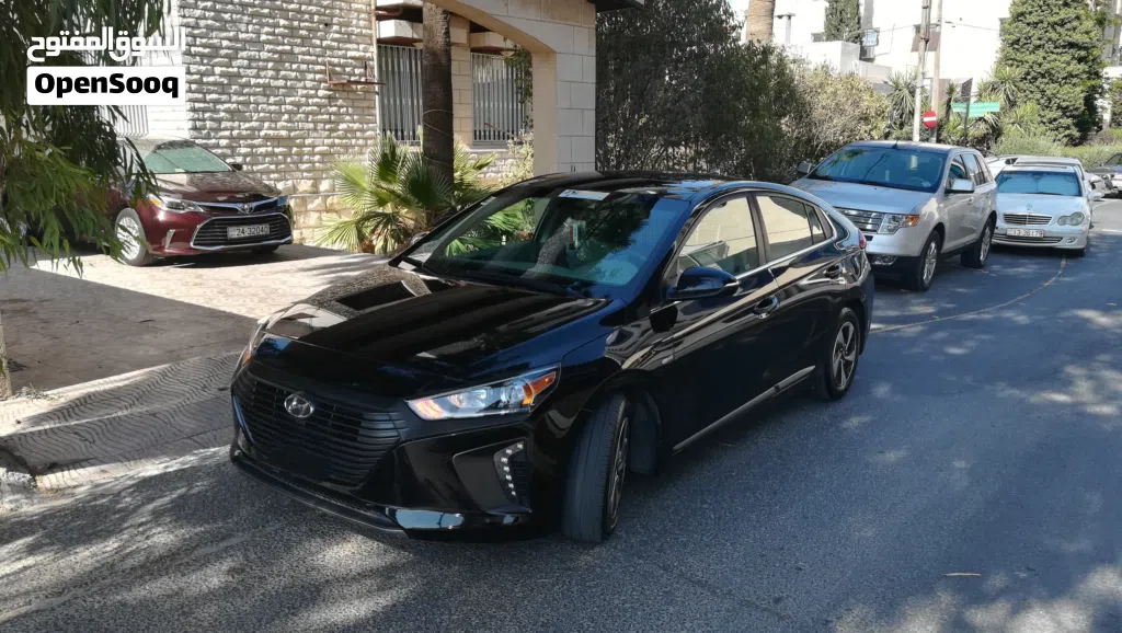 هيونداي ايونيك 6