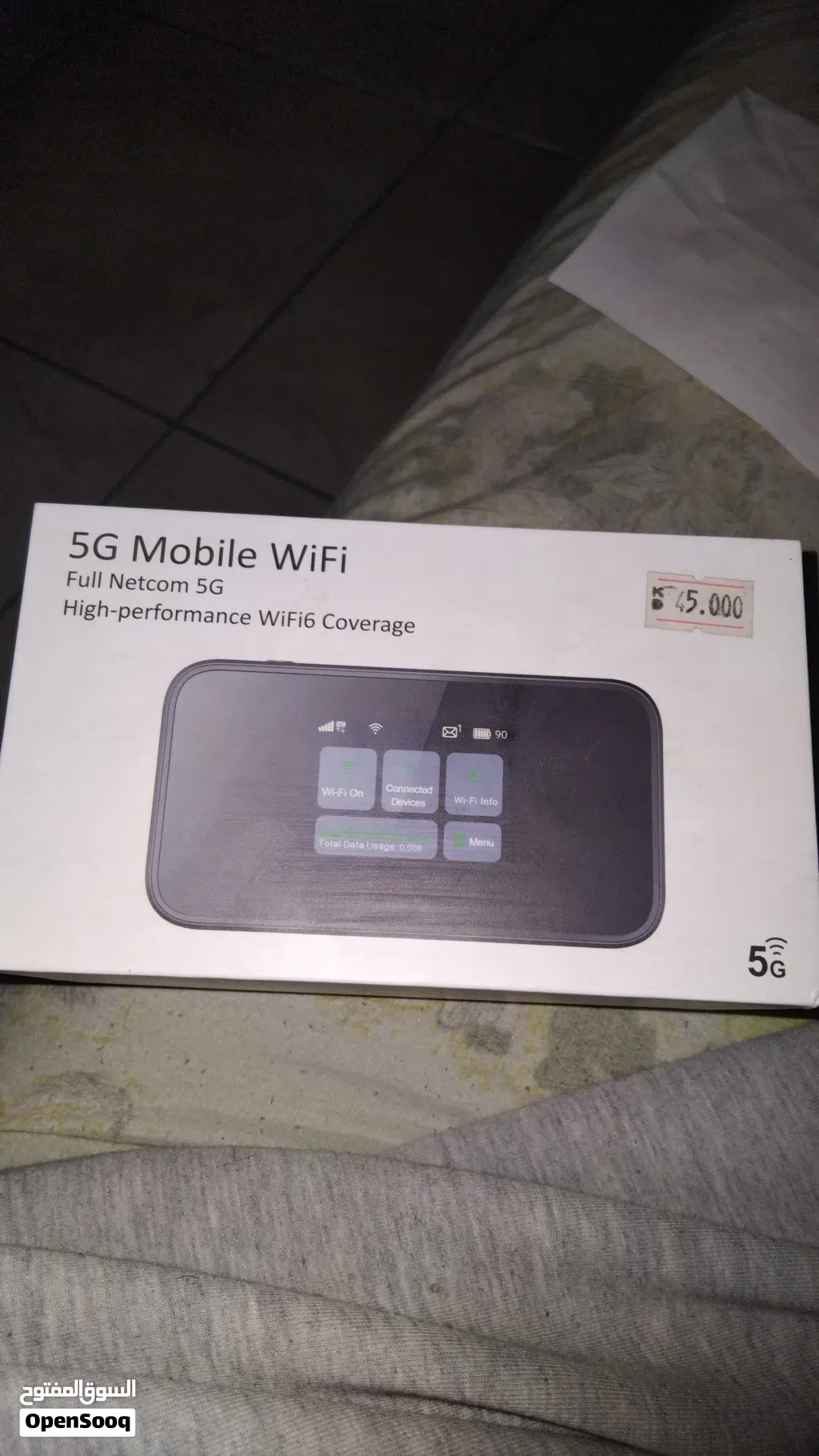 Soyealink srt873 router 5g unlocked with all carriers with no scratches and perfect battery