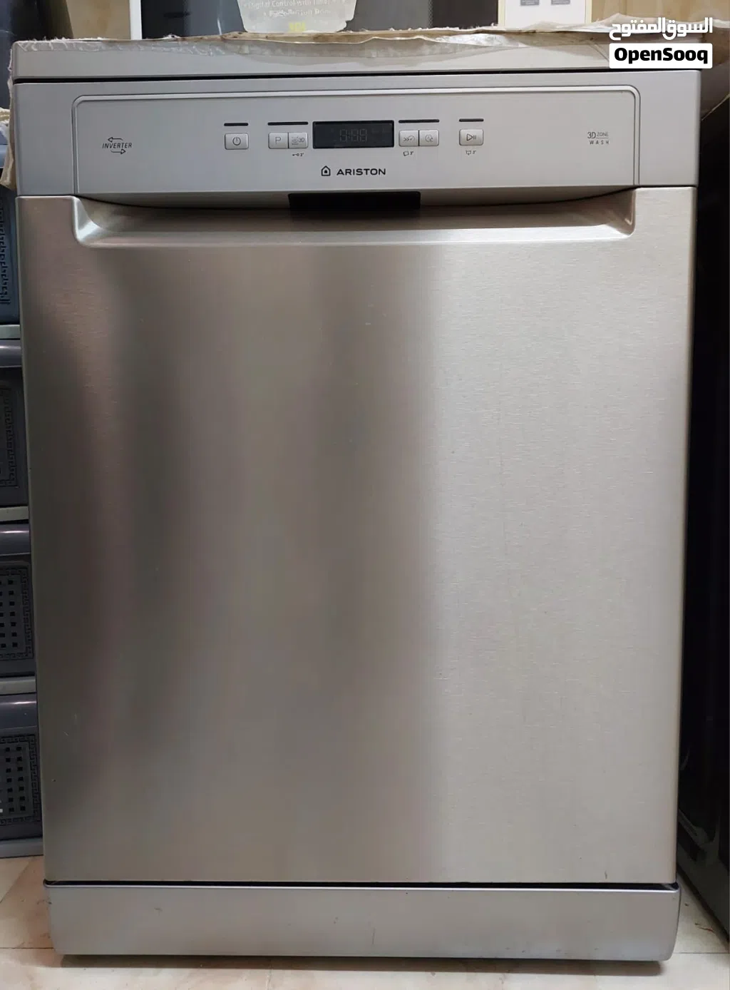 جلاية Ariston LFC 3C33 WF X للبيع