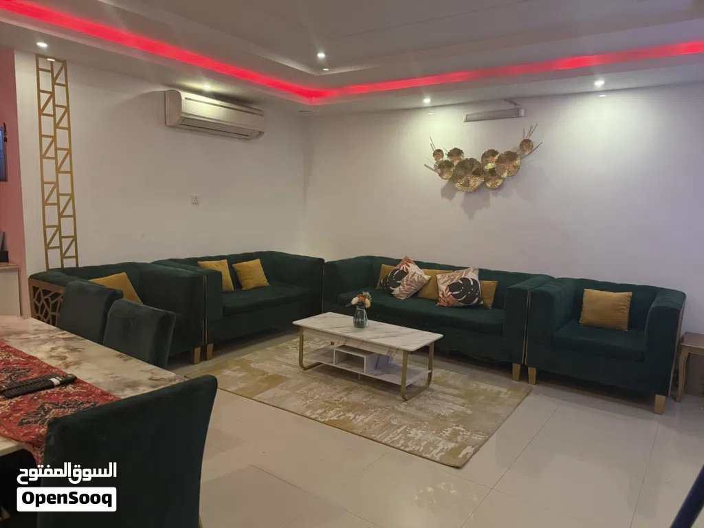 طقم جلوس اخضر مستعمل