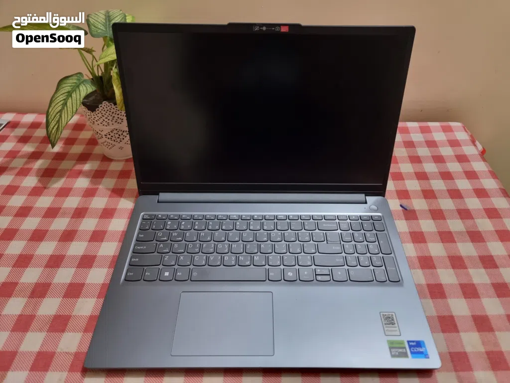 للبيع لابتوب جيمنيج خارق Lenovo LOQ 15AXE مستخدم استخدام شخصي