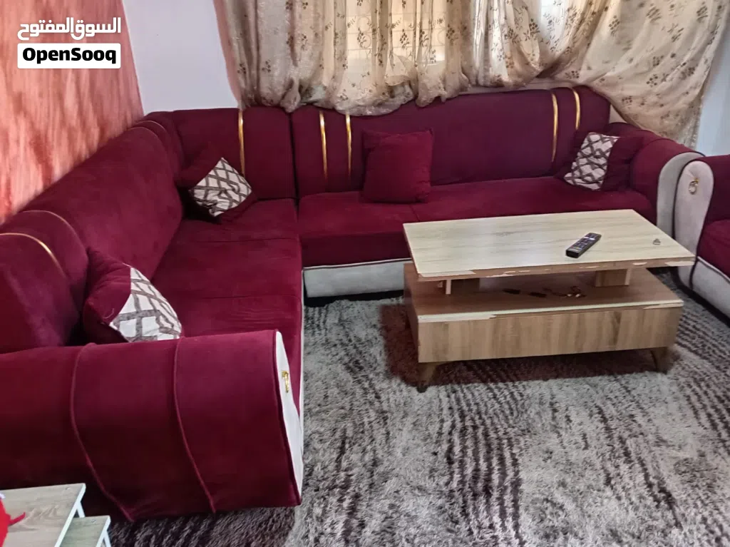 غرفة نوم كاملة مع جميع ملحقاتها خشب لامينيت مضاد للعفن خزانة عمق 70 سم الغرفة مضيئة بالكامل مع طقم ك