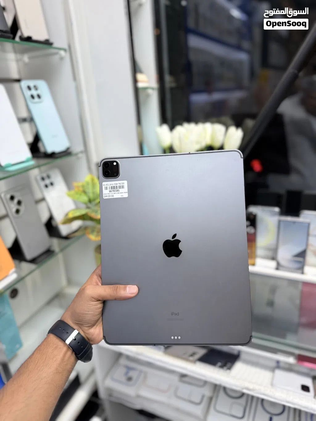 Apple ipad pro 12.9inch 256Gb Clean amazing condition less use device