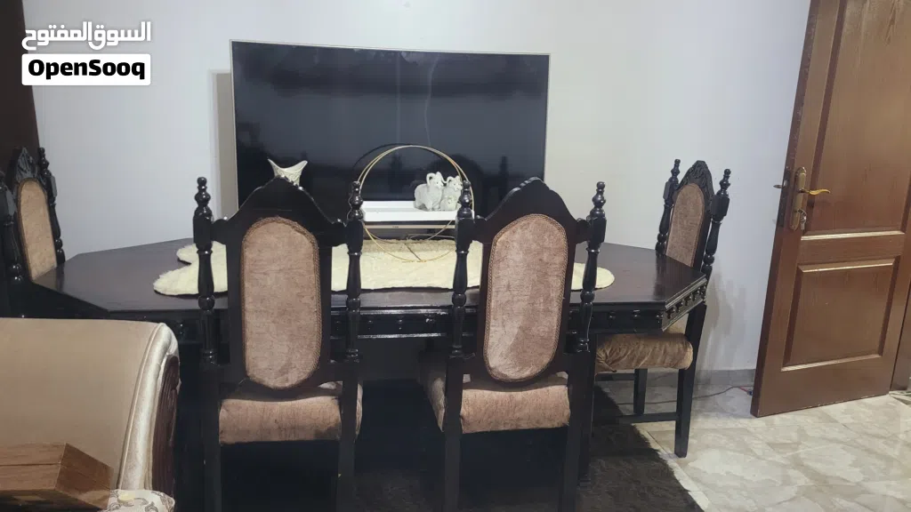 طاولة سفره مستعمله استعمال بسيط