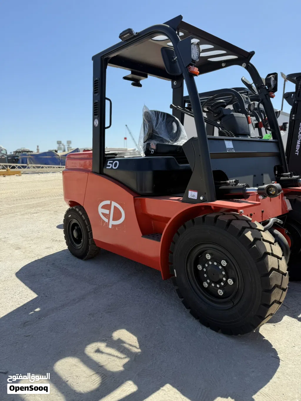 رافعات شوكيه للبيع (جديد)- اسعار تنافسيه ديزل و كهرباء /New forklifts (competitive prices)