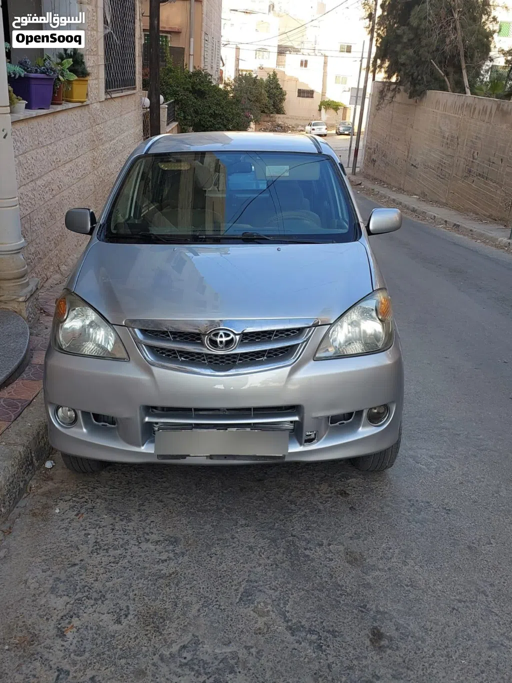 تويوتا افانزا Standard