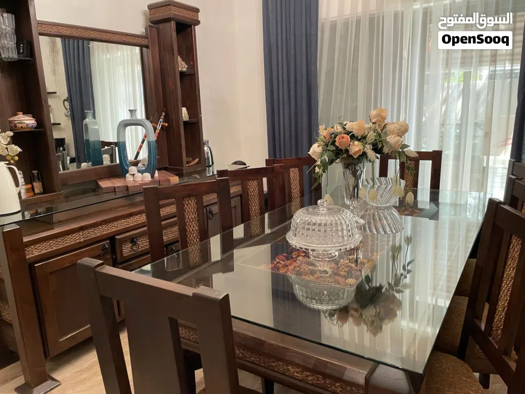 غرفة سفره خشب صوليد ثقيل مع خيزران
