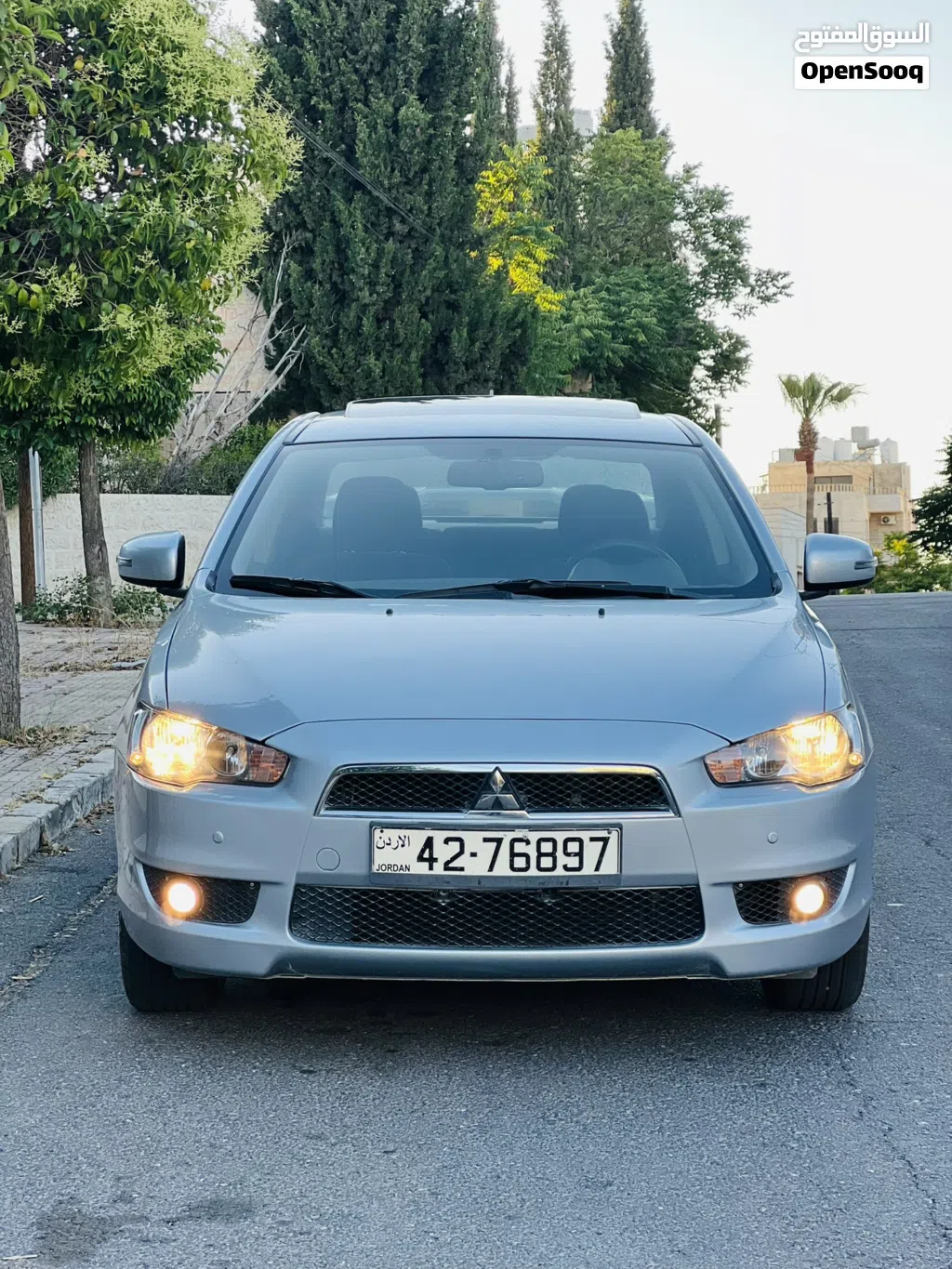 ميتسوبيشي لانسر GLS