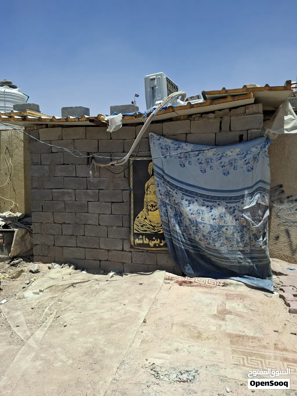 بيت للايجار غرفة و حوش وحمام ومطبخ الساعي العشار نزلة جسر المحاكم قرب مطعم تمن وقيمة