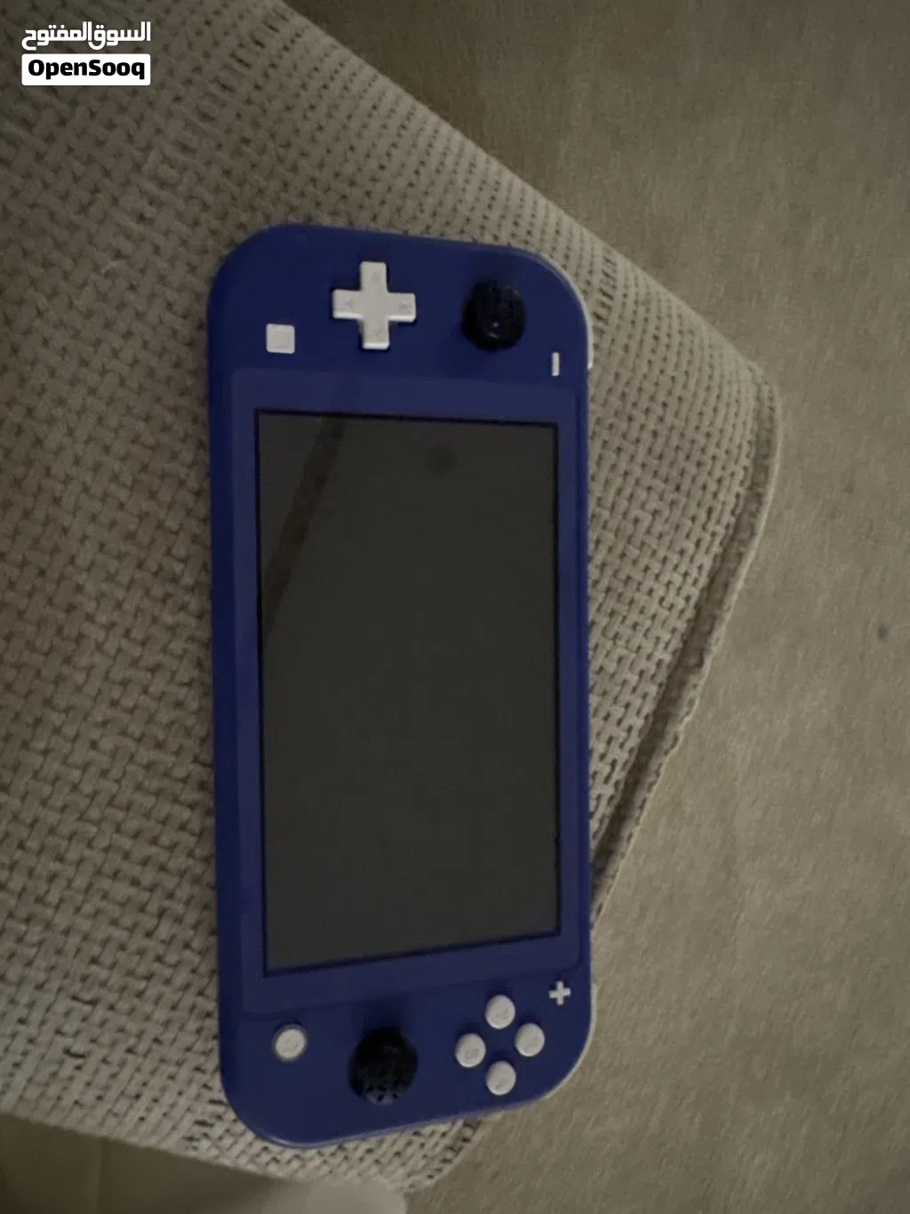 نينتندو سويتش لايت أزرق (Nintendo Switch Lite) بحالة ممتازة ومع الملحقات