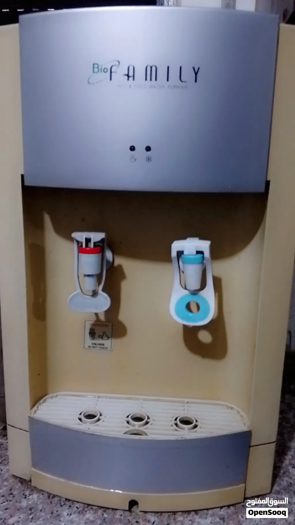 كولار ماء طاوله وغاز مع فرن