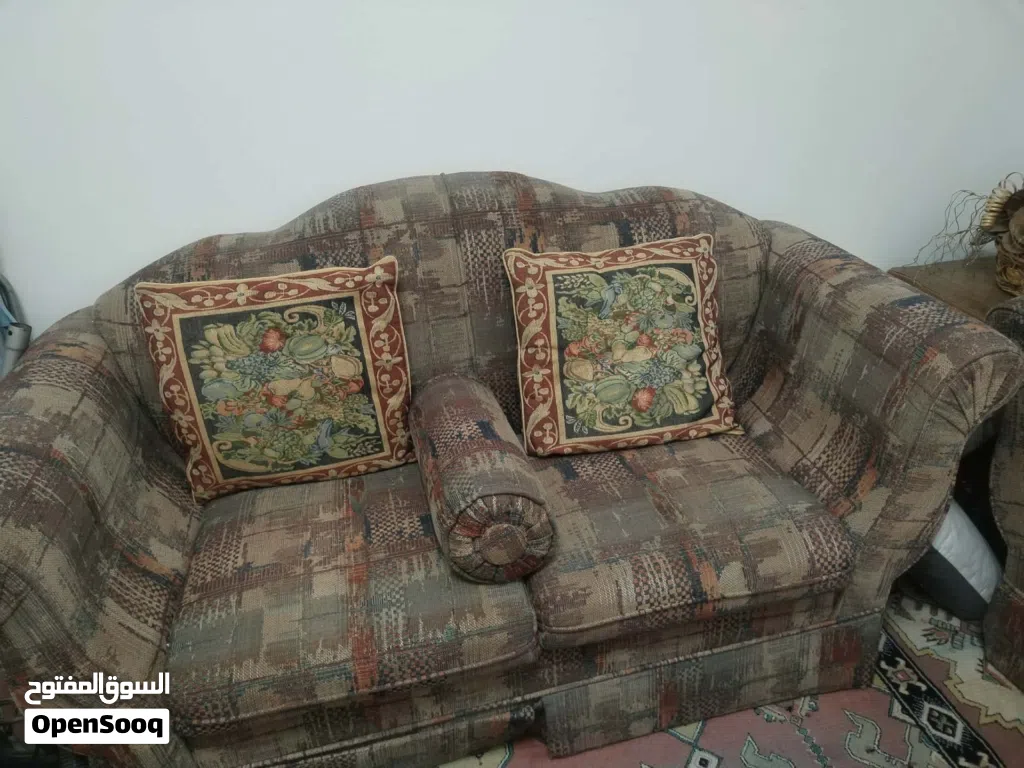 طقم كنب سبع مقاعد