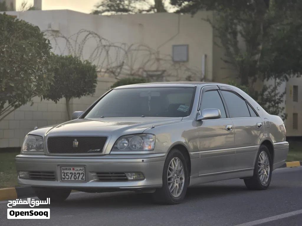 Toyota Crown Crown
