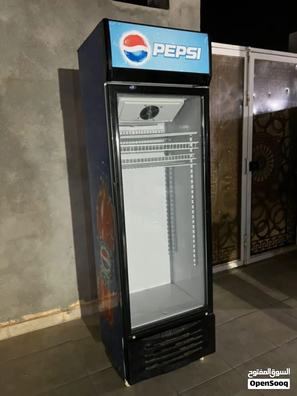 تلاجه استعمال نظيف