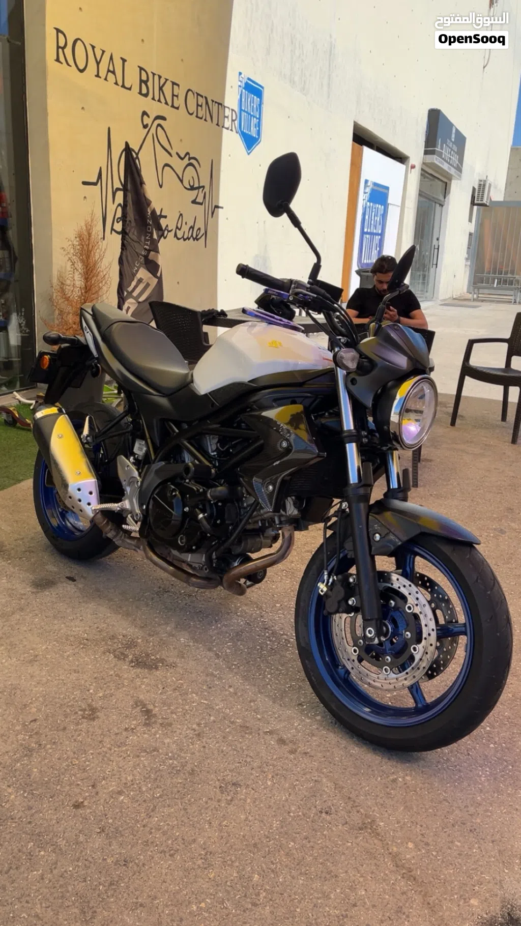 سوزوكي SV650 ABS