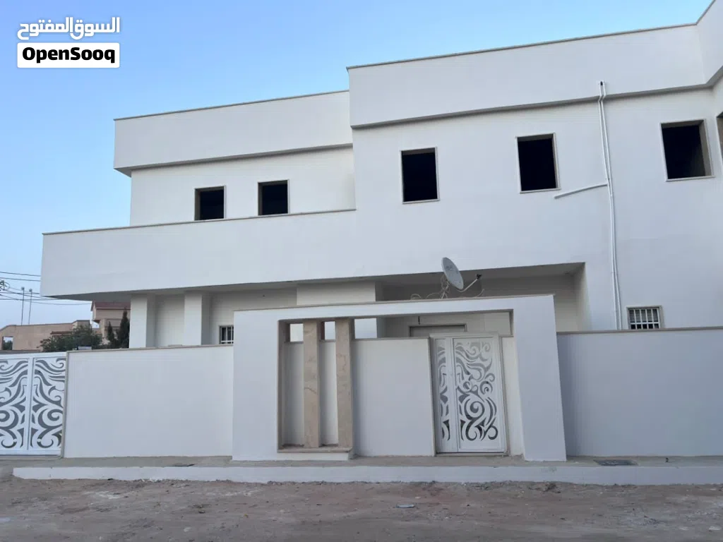 منزل للبيع فى الدريبى الخروبه دورين ووجهتين