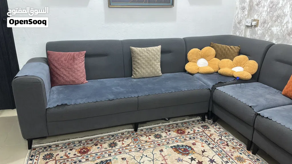 ديوان 9 مقاعد