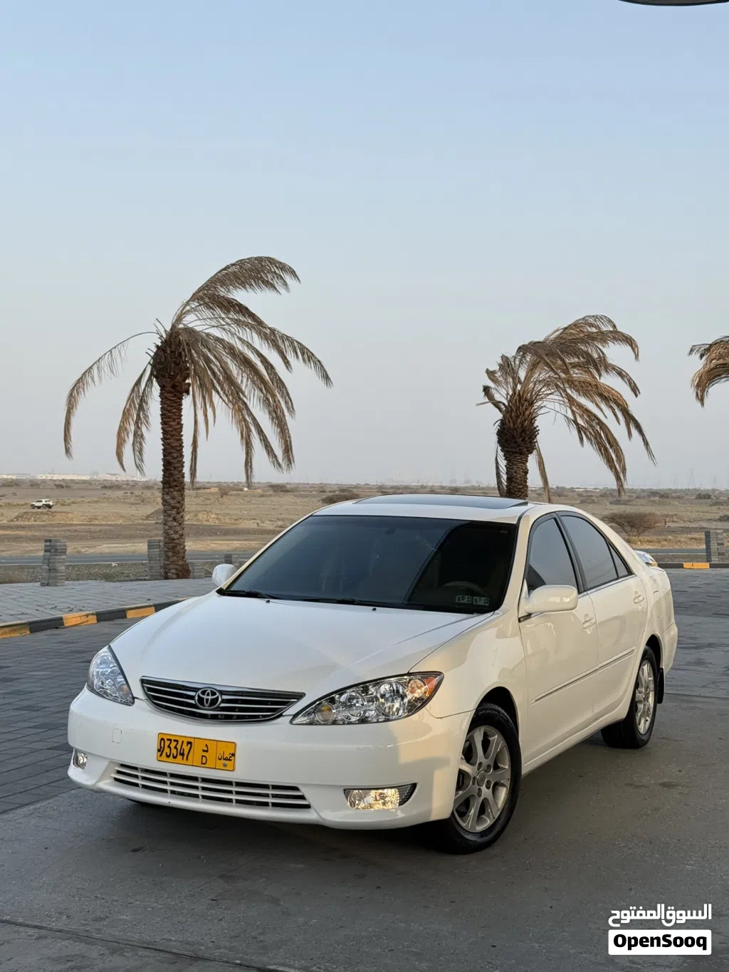 تويوتا كامري XLE