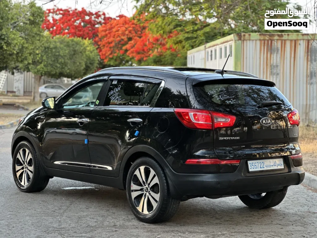 Kia Sportage EX
