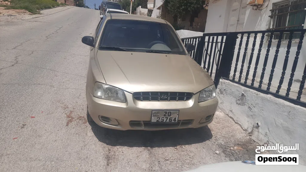 Hyundai Verna S