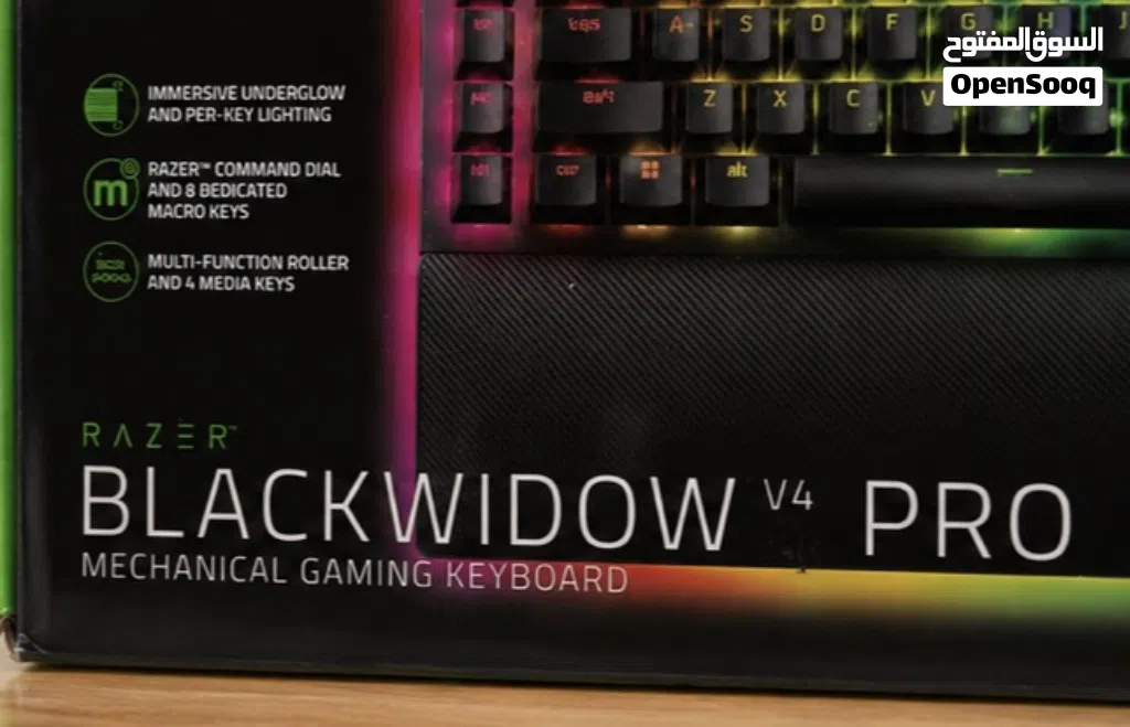 BLACKWIDOW V4 PRO