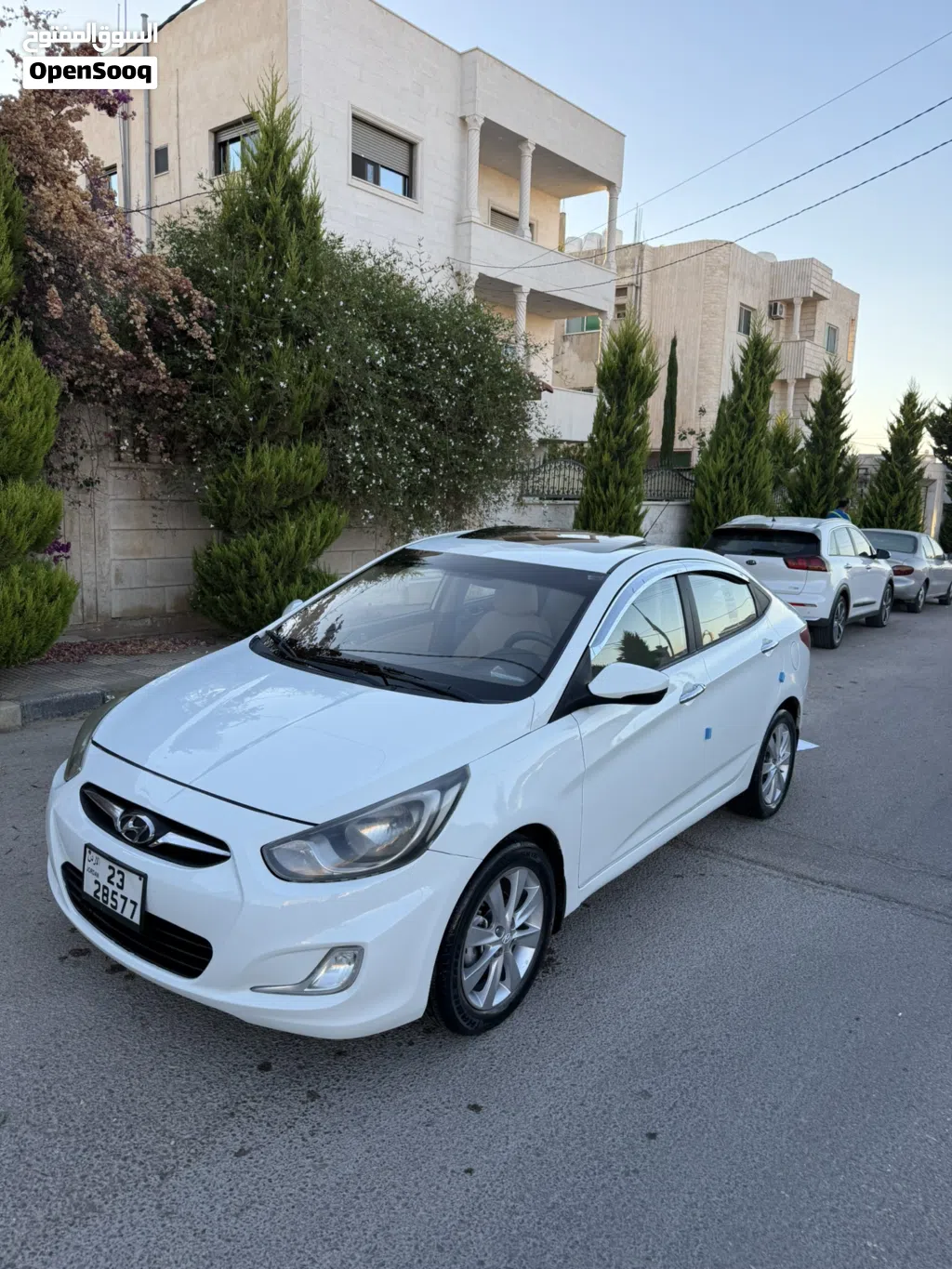 Hyundai Accent Standard