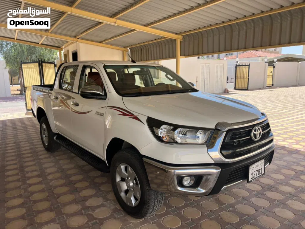 Toyota Hilux DLX