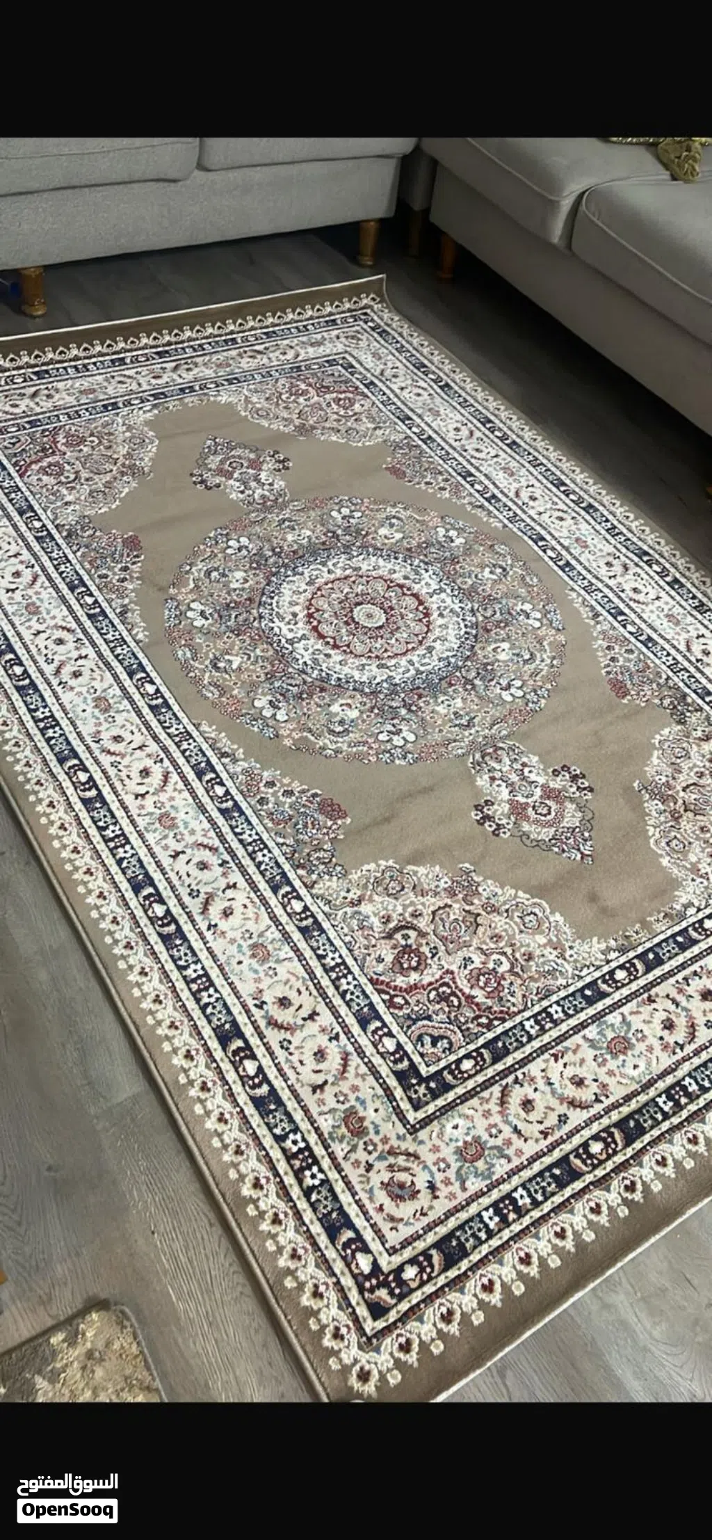 سجاده بنية