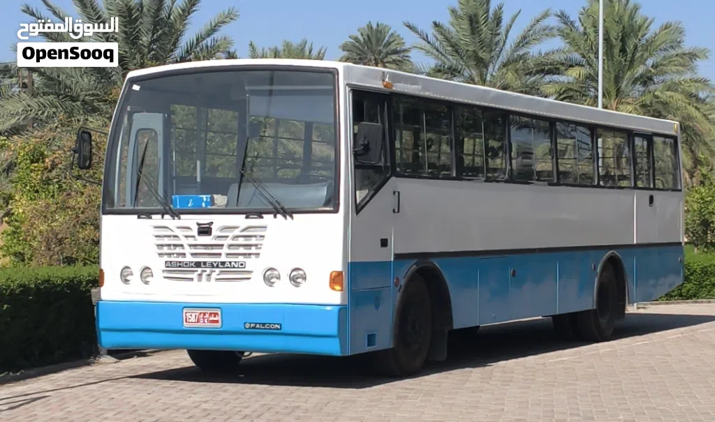 BUS Ashok Leyland Falcon